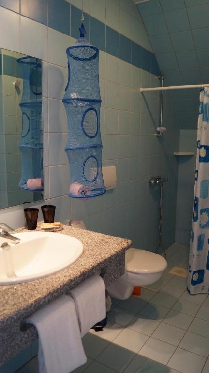 Appart'Hotel Bellevue Thermes De La Reine Bagnères-de-Bigorre Zimmer foto